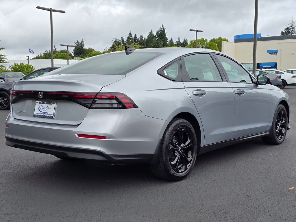 2025 Honda Accord SE