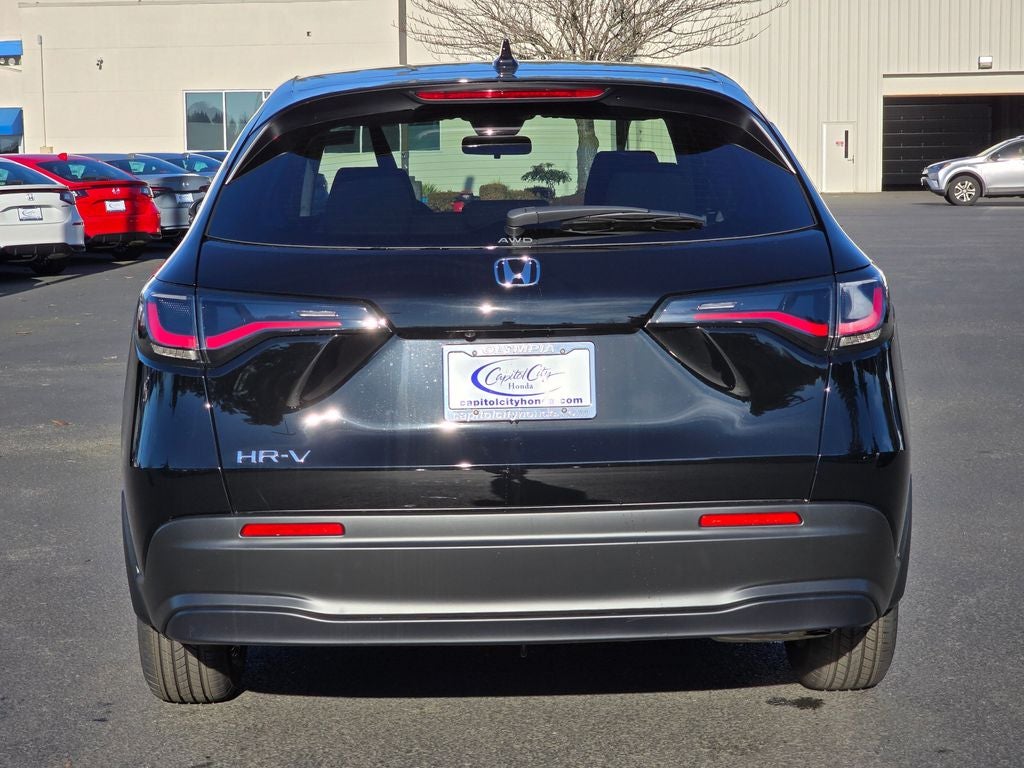 2026 Honda HR-V LX