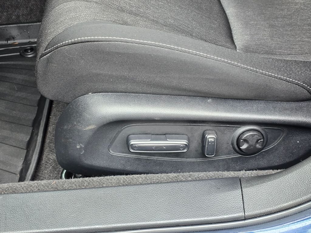 2023 Honda Accord EX w/o BSI