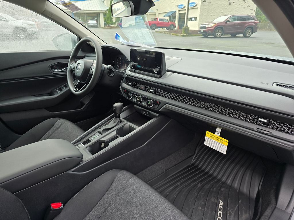 2025 Honda Accord SE 1.5T
