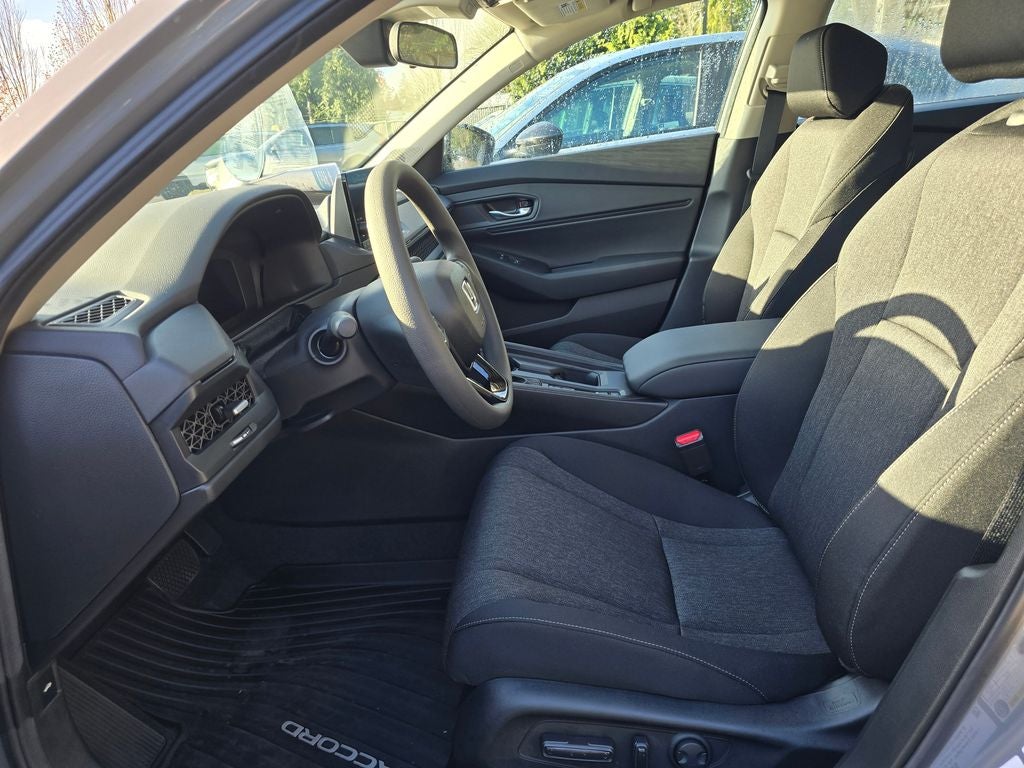 2025 Honda Accord SE 1.5T