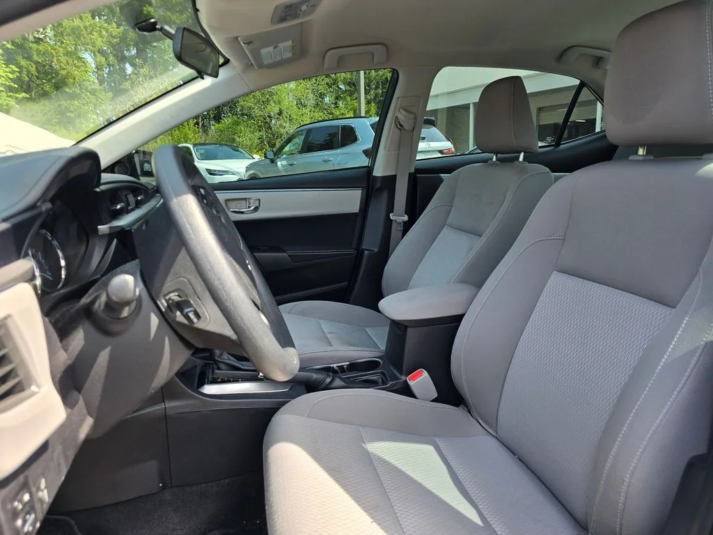 Used 2015 Toyota Corolla L with VIN 2T1BURHE2FC290354 for sale in Olympia, WA