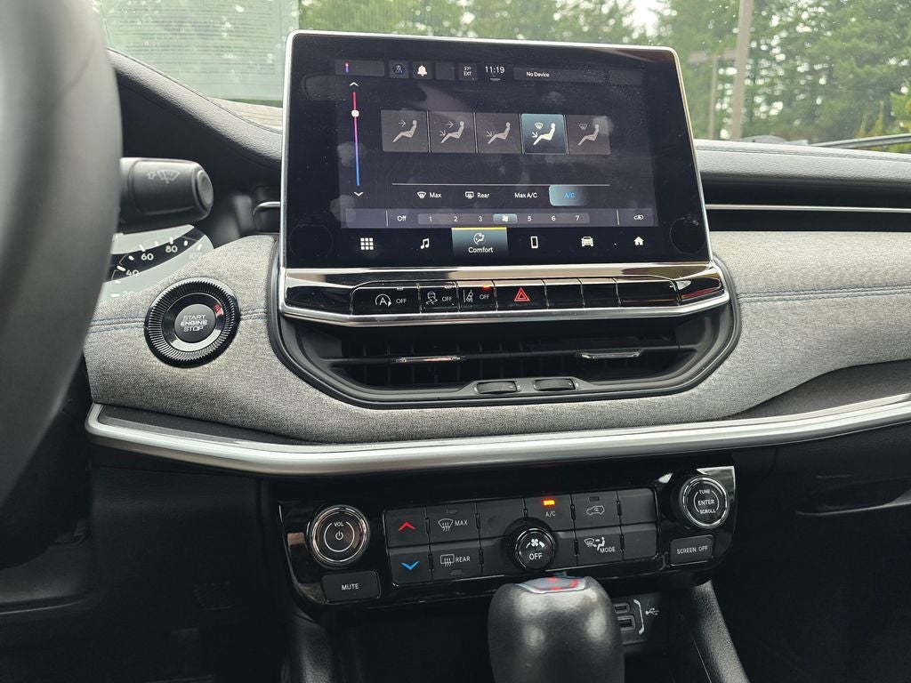 2024 Jeep Compass Latitude 4WD