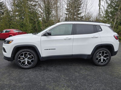 2024 Jeep Compass Latitude 4WD