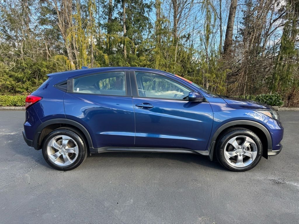 2017 Honda HR-V LX