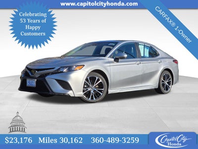 2020 Toyota Camry SE