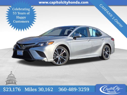 2020 Toyota Camry SE