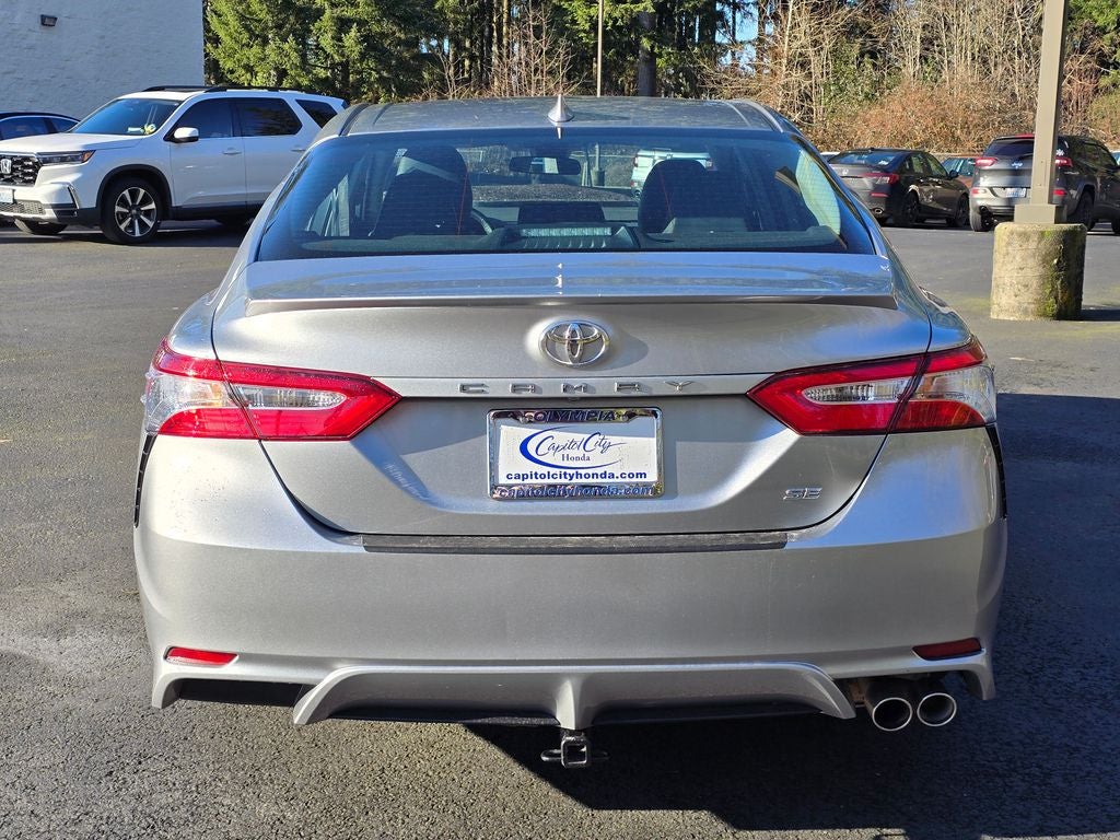 2020 Toyota Camry SE