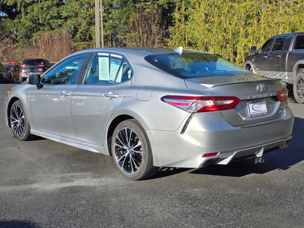 2020 Toyota Camry SE