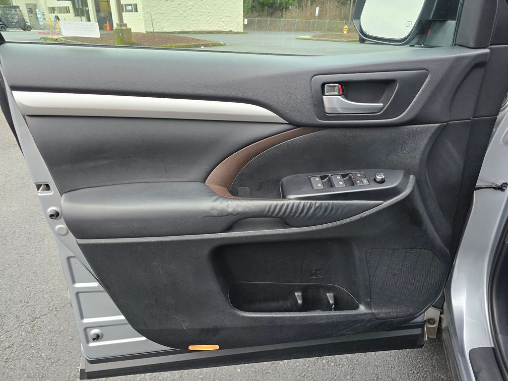 2014 Toyota Highlander XLE V6