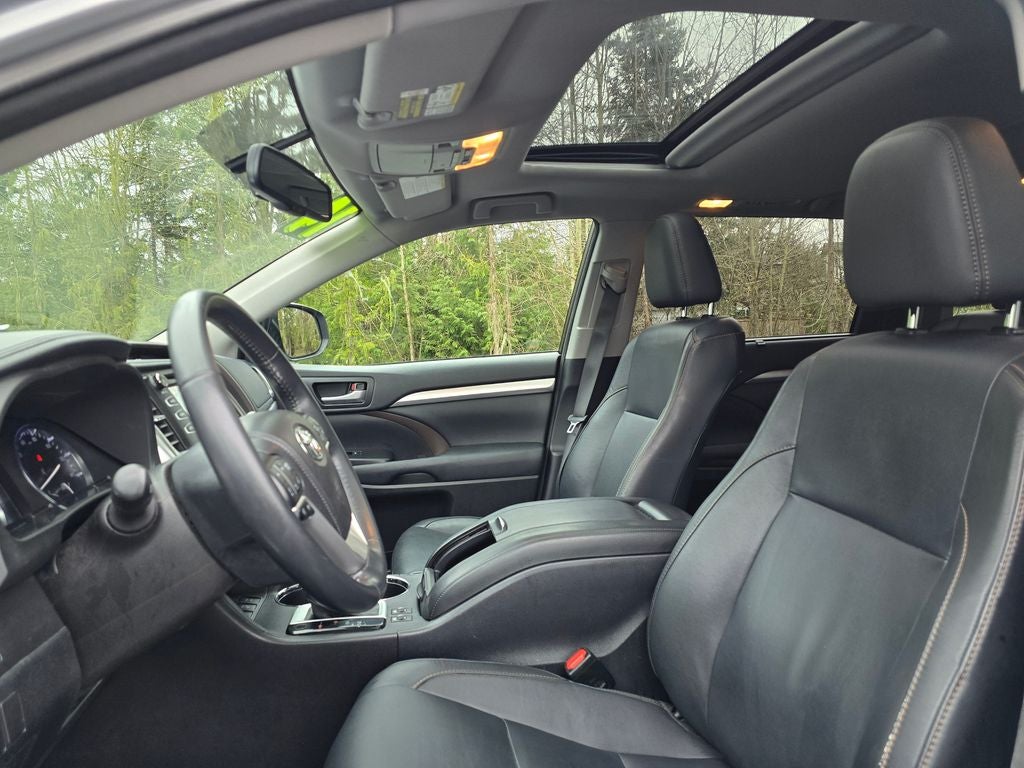 2014 Toyota Highlander XLE V6