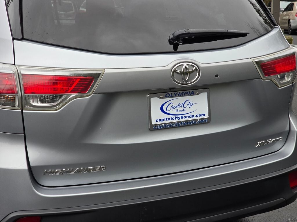 2014 Toyota Highlander XLE V6