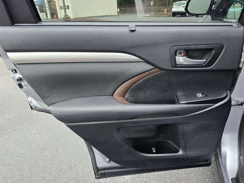 2014 Toyota Highlander XLE V6