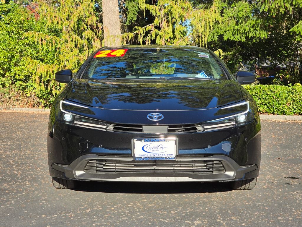 2024 Toyota Prius LE