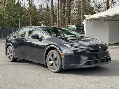 2024 Toyota Prius LE