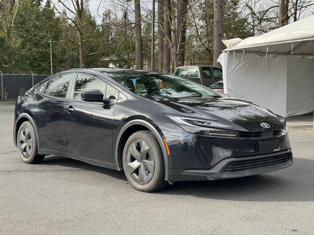 2024 Toyota Prius LE
