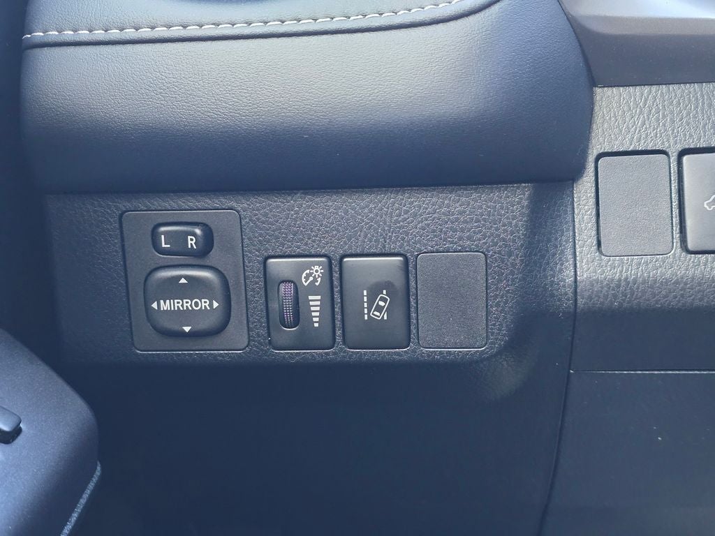 2018 Toyota RAV4 Hybrid XLE