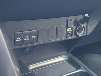 2018 Toyota RAV4 Hybrid XLE