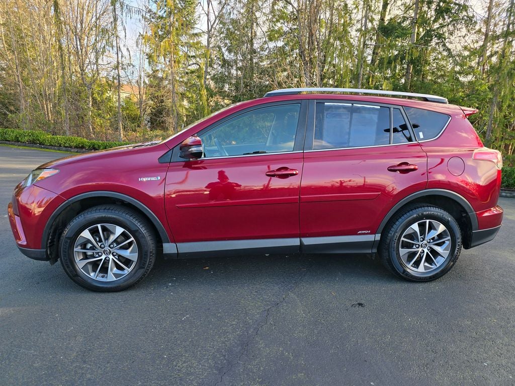 2018 Toyota RAV4 Hybrid XLE