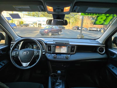 2018 Toyota RAV4 Hybrid XLE