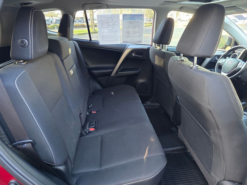 2018 Toyota RAV4 Hybrid XLE